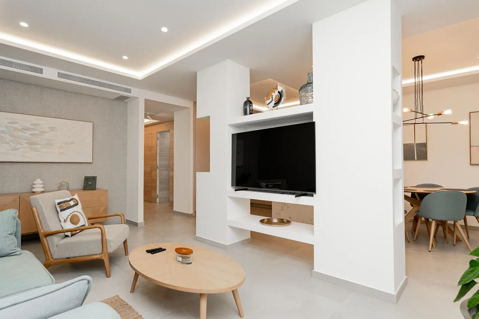 Apartment Next To The Sea, 3 Bedrooms, San Pedro Marbella 0*,  Španělsko