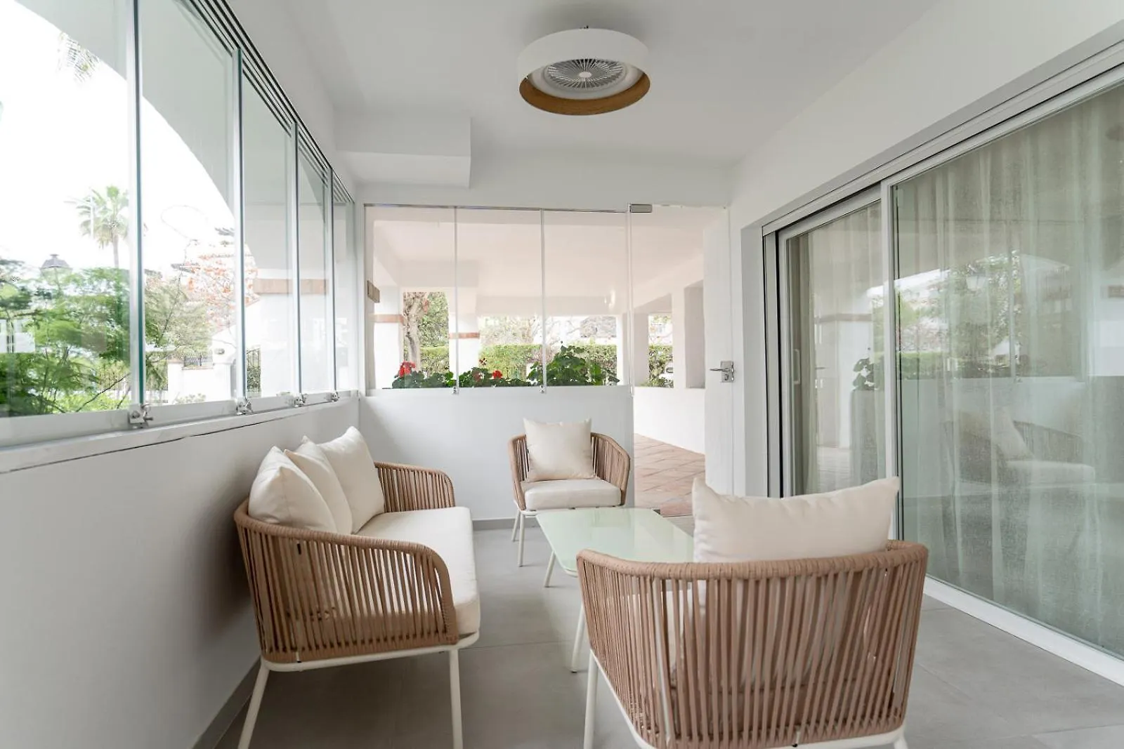 Apartment Next To The Sea, 3 Bedrooms, San Pedro Marbella